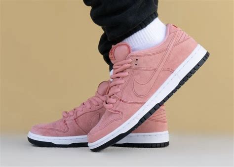 Nike SB Dunk Low Pink Pig CV1655-600 Release Date - SBD