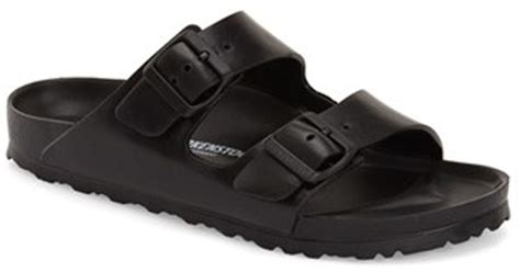 Birkenstock Essentials Arizona Rubber Slides in Black | Lyst