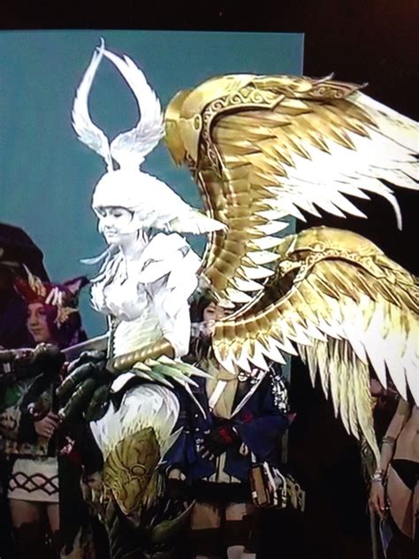 Awesome cosplay of Garuda from the Final Fantasy XIV Fan Festival 2014 in Las Vegas | Best ...