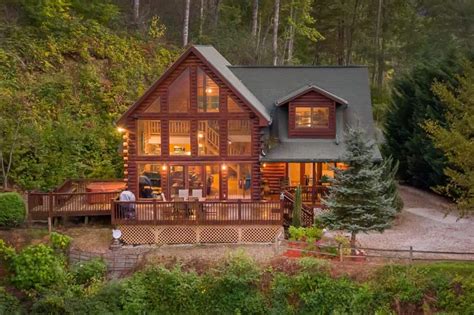 12 Amazing Cabin Rentals in Cherokee, North Carolina