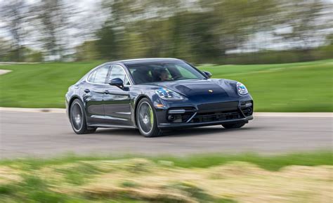 Porsche Panamera Turbo / Turbo S Reviews | Porsche Panamera Turbo / Turbo S Price, Photos, and ...