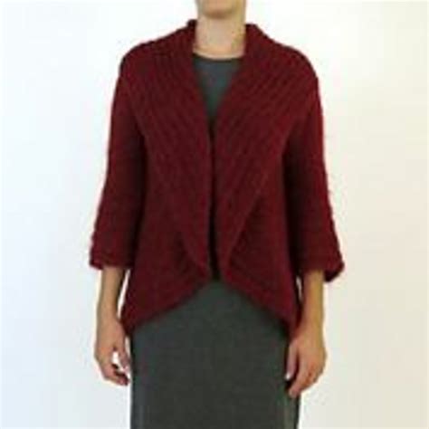 Ravelry: Sofia pattern by Julie Weisenberger