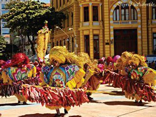 colorful and intricate costumes of Maracatu Rural procession. | Carnaval recife, Caboclo de ...