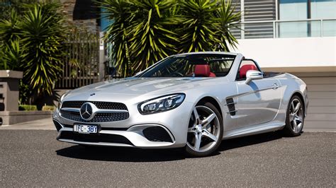 2017 Mercedes-Benz SL400 review | Drive