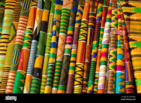 Kente cloth styles, Ghana Stock Photo: 67163892 - Alamy