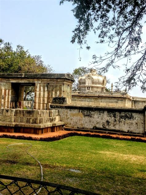 Hindu Temples of India: Parasurameswarar Temple, Gudimallam – The Temple