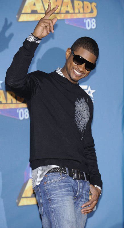 Usher only singer booked for 'Secret' show - UPI.com