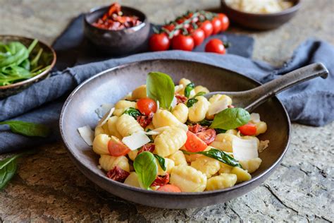 The secret to Ina Garten's best-ever pasta salad