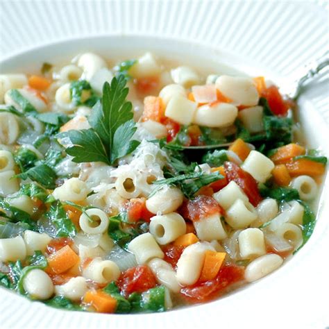 Savoring Time in the Kitchen: Spinach, Pasta e Fagioli Soup