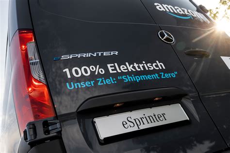 Amazon orders over 1,800 electric vans from Mercedes-Benz | Electrek