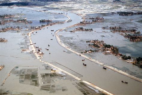 Bangladesh cyclone of 1991 | Category 5, Cyclone Sidr & Humanitarian ...