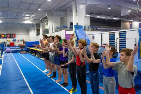 Boys Gymnastics Classes | DeVeau's School of Gymnastics