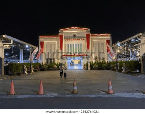 1 Girl Image Tugu Yogyakarta Night Images, Stock Photos & Vectors | Shutterstock