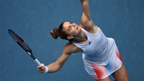 Maria Sakkari prepares to 'win' the Australian Open 2023 - Greek Herald