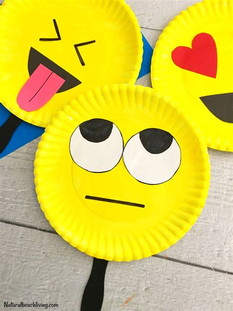 Super Cute Emoji Paper Plate Craft - Emoji Party Ideas - Natural Beach Living