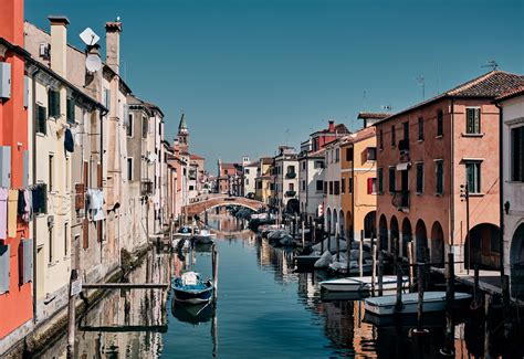 Discover Comacchio: where earth and sky merge - Italy Segreta Emilia Romagna