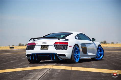 Extraordinary White Audi R8 Sitting on Blue Custom Rims | Audi, Audi r8, Blue