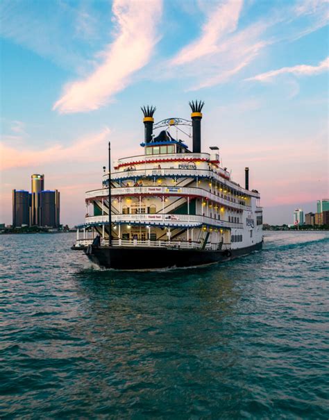 Detroit Princess Riverboats - Bus Tours Magazine