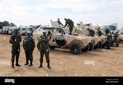 Rwanda defence force hi-res stock photography and images - Alamy