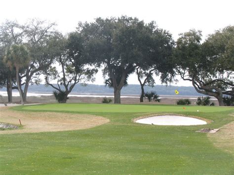 Enjoy panoramic vistas at the Country Club of Hilton Head - HiltonHeadGolf.com