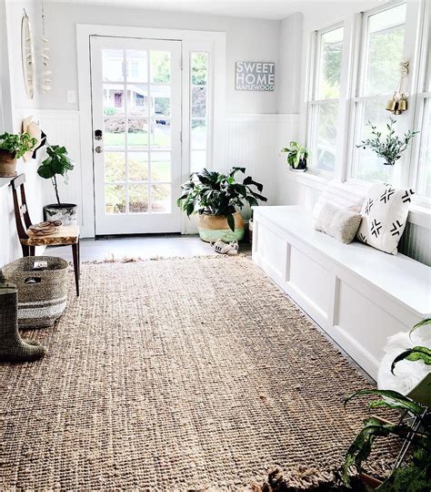 17 Durable Farmhouse Rugs