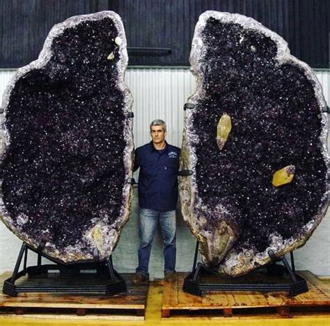 These Gigantic Amethyst Geodes Stand 22 Feet Tall : Mystical Raven