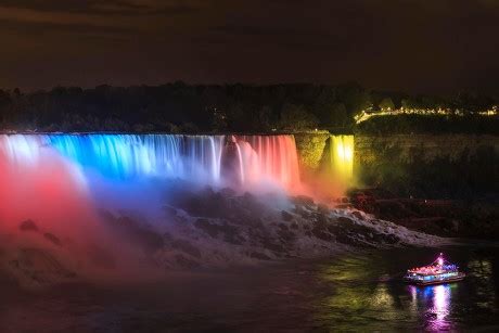 500 Niagara water falls Stock Pictures, Editorial Images and Stock Photos | Shutterstock