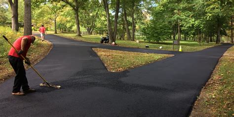 Asphalt Paving Services - Blacktop Driveways and Parking Lots