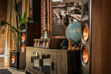 Premium Floorstanding Speakers | Klipsch