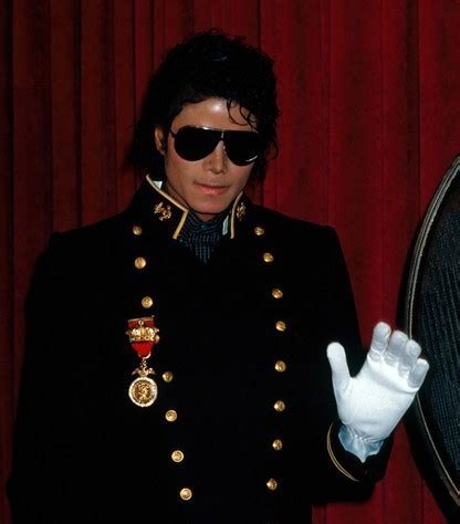 Michael Jackson's Sunglasses - Michael Jackson Photo (15228739) - Fanpop