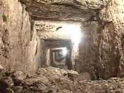 A 2020 documentary on ancient tunnels Earth Has Many Underground Worlds - AIC5