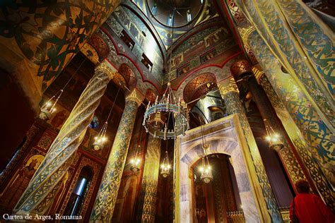 Curtea de Arges, Romania beautiful architecture orthodox churches - Romania Photo (34103033 ...