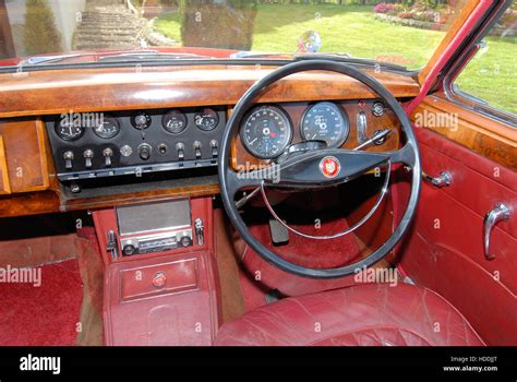 Jaguar Mk2 interior Stock Photo - Alamy