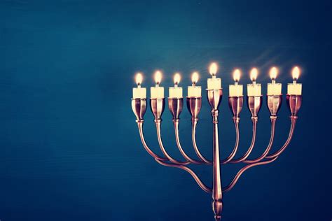 Top 10 Hanukkah Songs | Hanukkah candles, Hanukkah song, Happy hanukkah ...