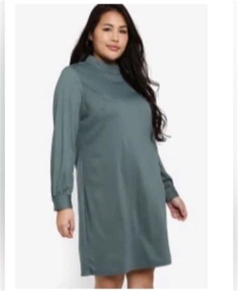 ZALORA Plus Size High Neck Long Dress, Women's Fashion, Muslimah Fashion, Dresses on Carousell