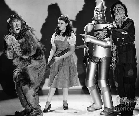 Cast Of The Wizard Of Oz by Bettmann