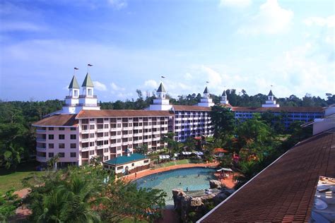 The Water Park at Top View | Lotus Desaru Beach Resort's Wat… | Flickr