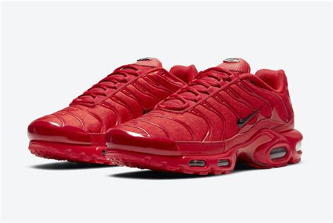 Nike Air Max Plus Red DD9609-600 Release Date - Sneaker Bar Detroit