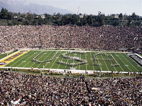 Photos: Super Bowl halftime entertainment through the years