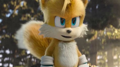 Tails voice actor details how her performance differs between the Sonic the Hedgehog 2 movie and ...