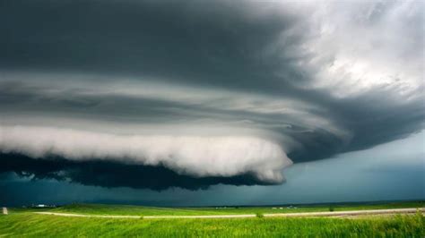 clouds tornadoes form - Поиск в Google | Clouds, Magical sky, Cool pictures