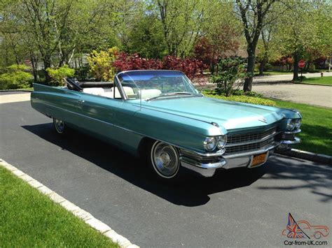 1963 Cadillac Coupe DeVille Convertible in light blue