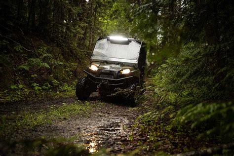 The 5 Best Electric 4x4 Utility Vehicles (UTV)