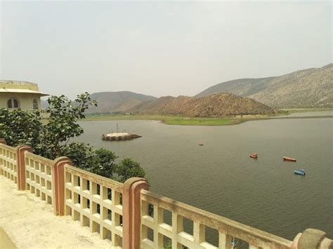 Sariska,Siliserh Lake | Sariska Tiger Reserve - What to Expect ...