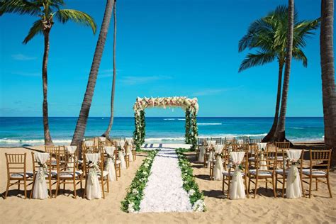 Dreams Punta Cana Wedding - Hola Weddings