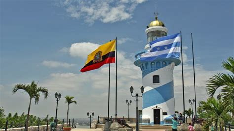 Sesión solemne por independencia de Guayaquil