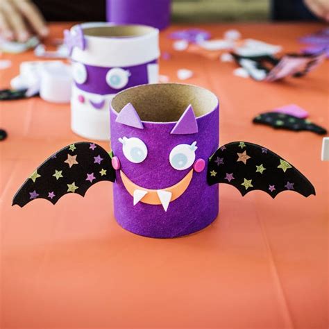 40+ Easy Halloween Crafts for Kids - Fun DIY Halloween Decorations for ...