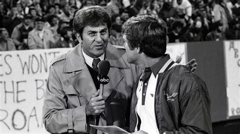 Original ‘Monday Night Football’ Broadcaster Don Meredith Dies at 72