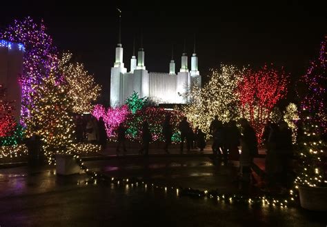 Field Trip to the Mormon Temple – Festival of Lights!!! | Silver Spring Camera Club