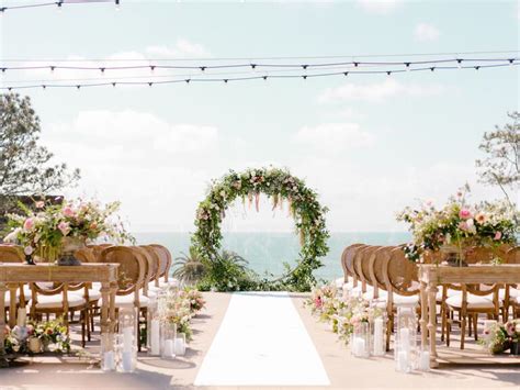 13 Beach Wedding Venues in California